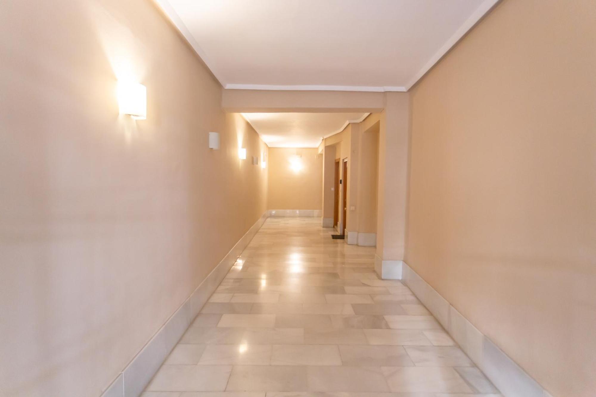 Vlc - Tranquilo Apartamento En Plaza Cisneros 瓦伦西亚 外观 照片