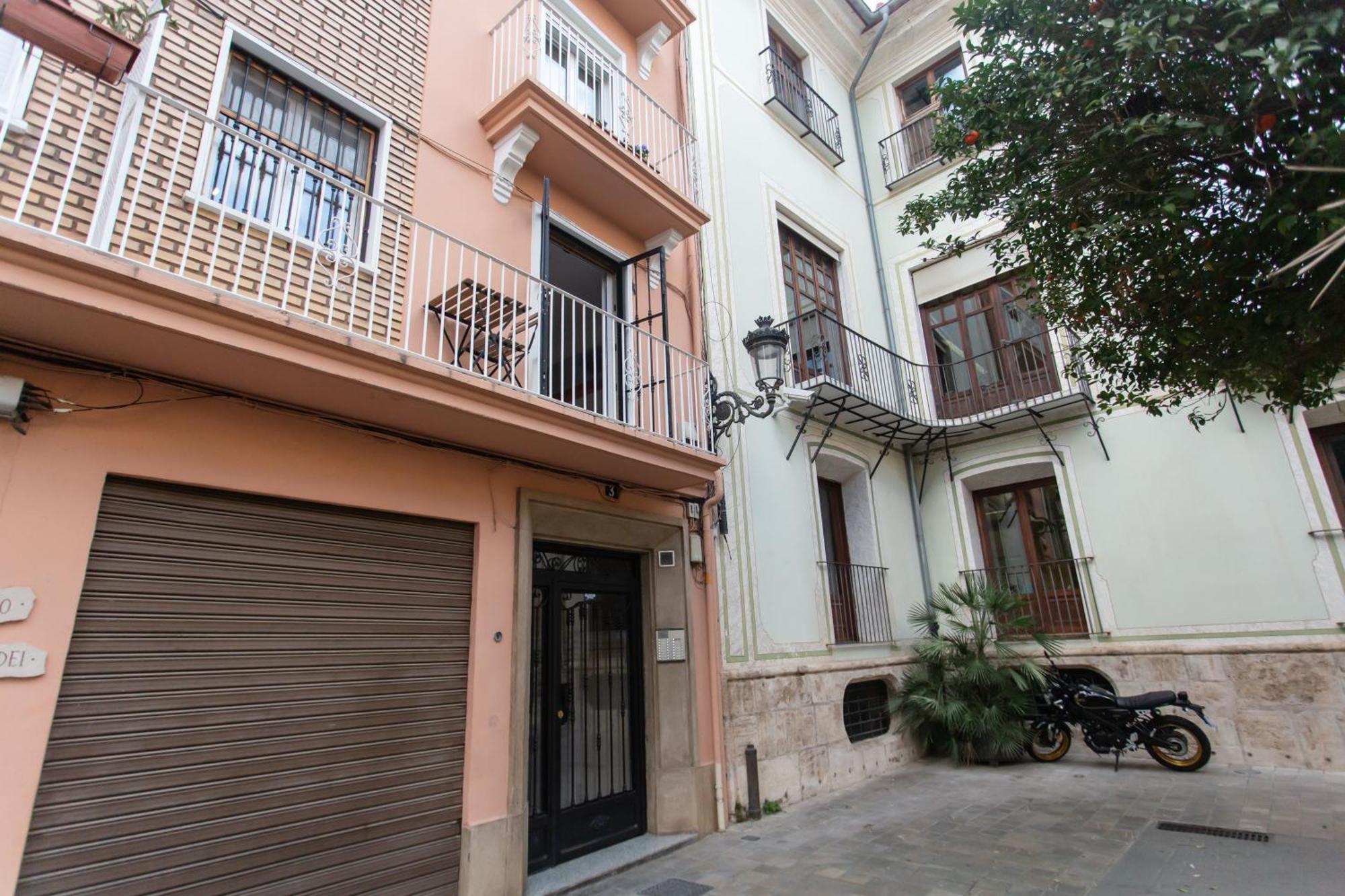 Vlc - Tranquilo Apartamento En Plaza Cisneros 瓦伦西亚 外观 照片